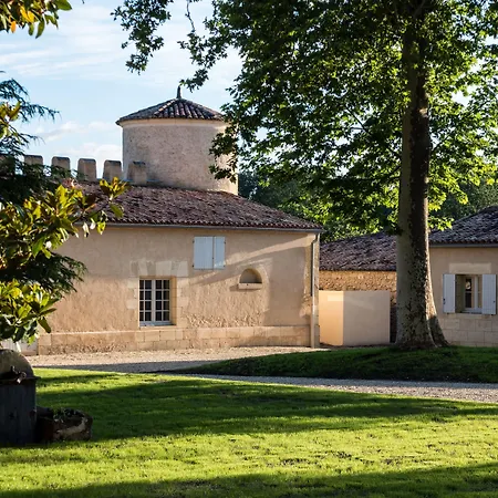 Отель Chateau Lafaurie-peyraguey & Restaurant Lalique 5*