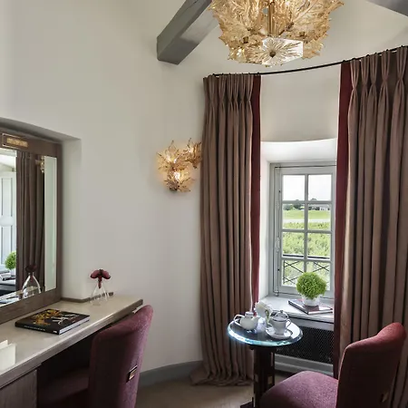 Chateau Lafaurie-peyraguey & Restaurant Lalique