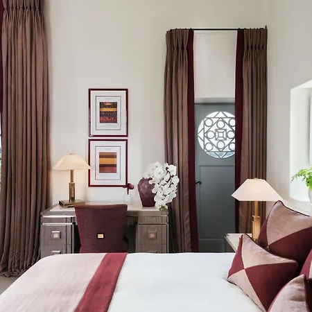 Отель Chateau Lafaurie-peyraguey & Restaurant Lalique Bommes